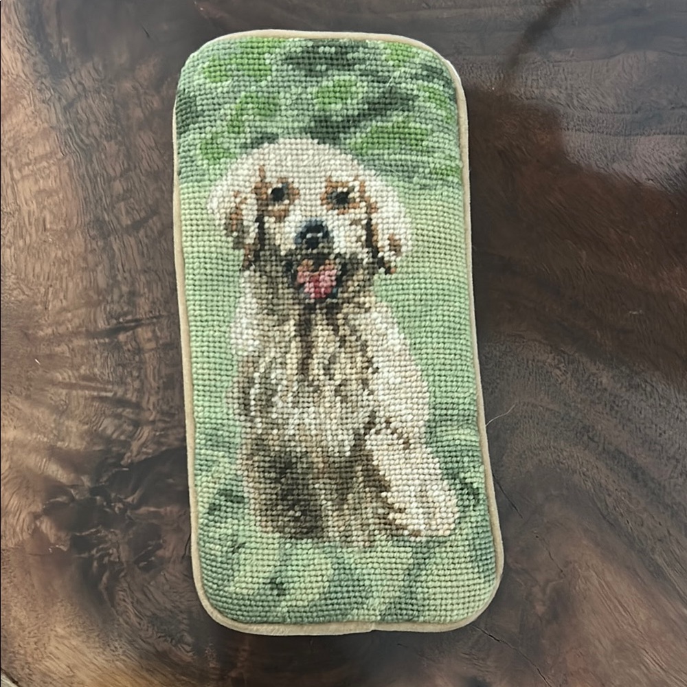 Handcrafted Dog Glasses Sleeve